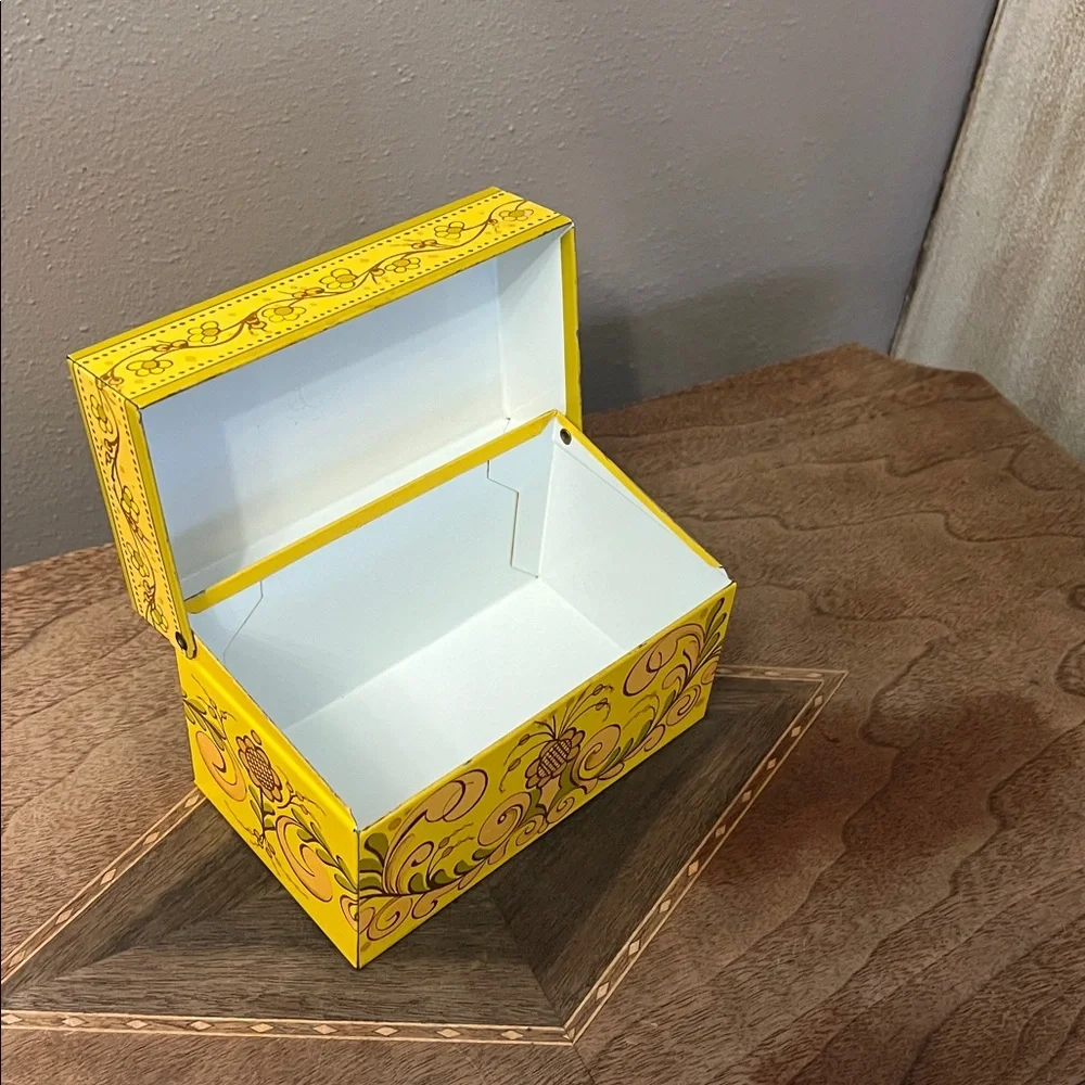 Vintage Retro Avon Recipe Box